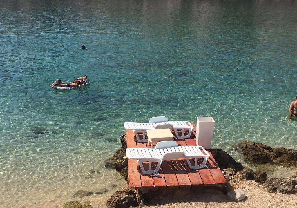 Calm house Opera Banjol Exterior foto